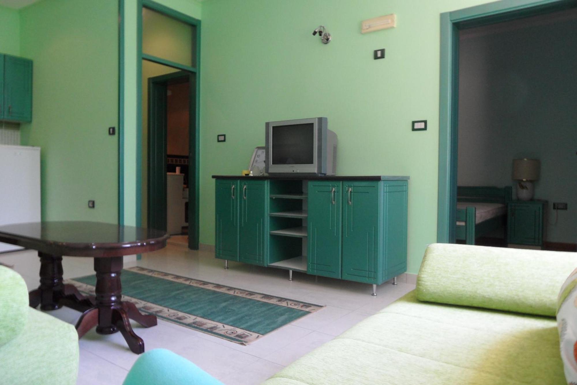 Apartments Nensy Bar Exterior photo