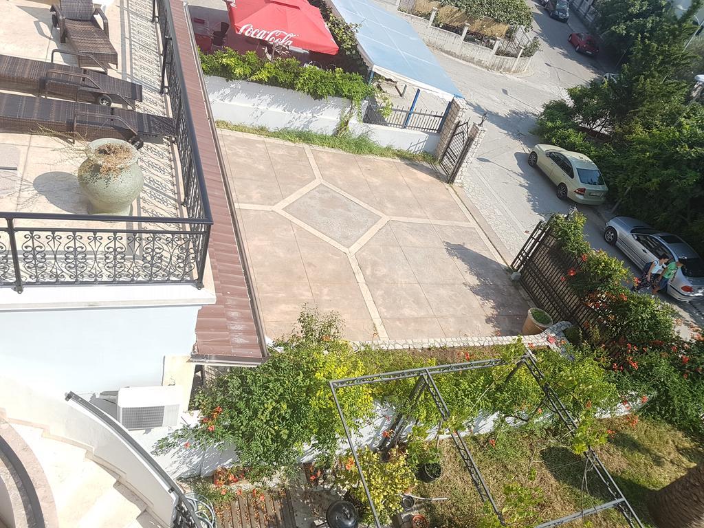 Apartments Nensy Bar Exterior photo